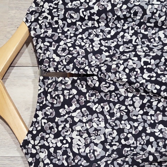 🛍Talbots Floral‎ Blouse Black White Grey 3/4 Sleeve Keyhole Back Womens S NEW - Picture 6 of 7